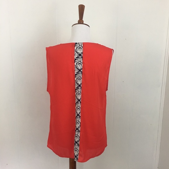 THML Scoop Neck Sleeveless Blouse - Picture 4 of 7
